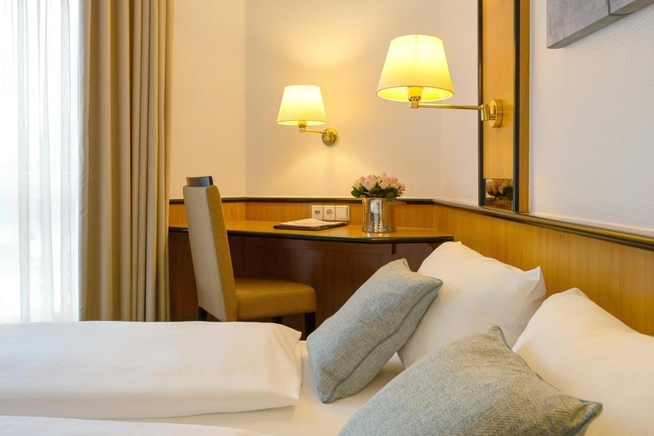 Hotel Am Wasserfall Lingen Eksteriør bilde